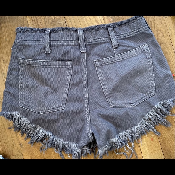 Free People - Picture 4 of 5